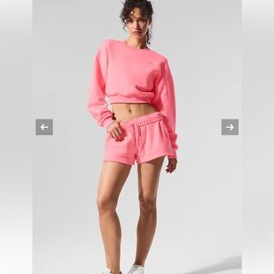 NWT ALO Yoga Accolade Shorts